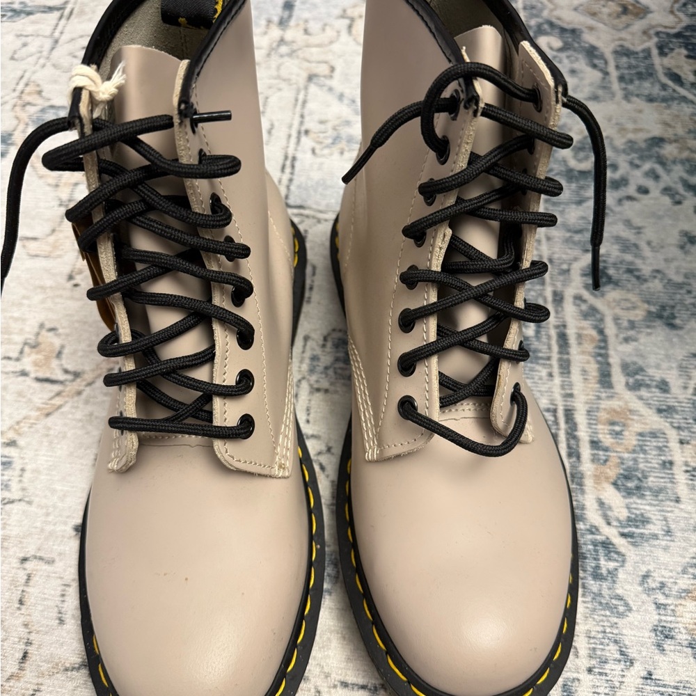 Doc Martens Boots